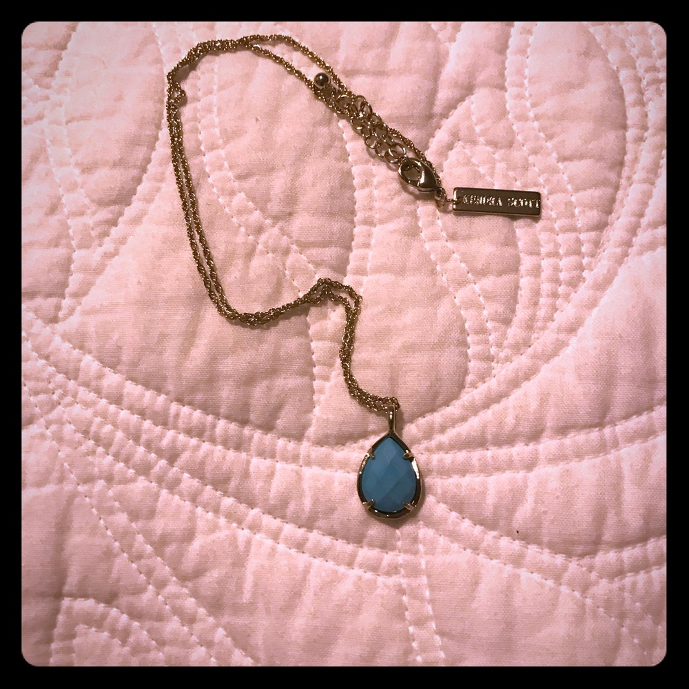 Kendra Scott Necklace